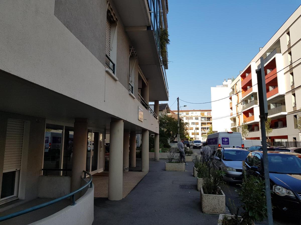 Happy Place In Annem@Sse Apartment Annemasse Bagian luar foto